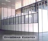 Divisórias de Eucatex